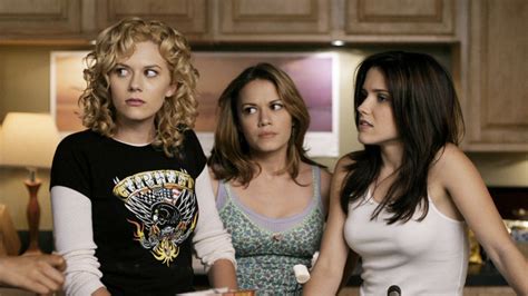 Hilarie Burton Remembers Crying Over One Tree Hill Sex Scene